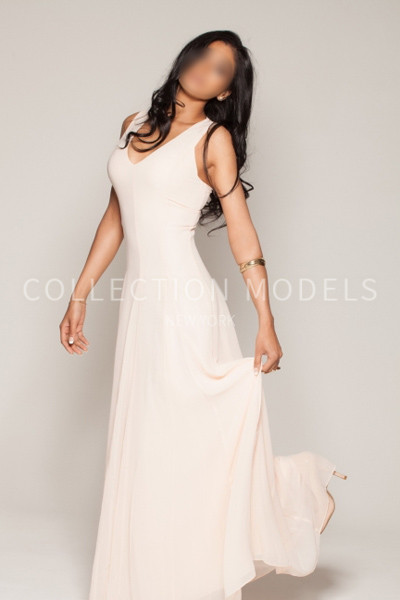 New York elite escort model Alina